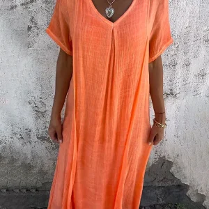 Vicki | Löst sittande V-ringad klänning