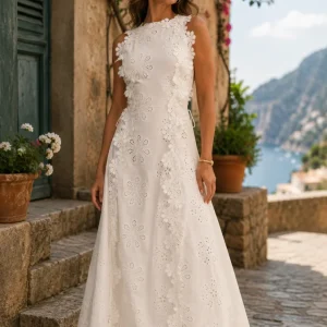 Della | Elegant Maxiklänning med Broderi
